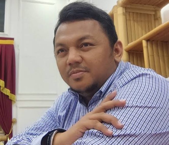 
					Dari Aktivis Mahasiswa hingga Tokoh Sosial, Mengenal Sosok Deden M. Fatih yang Konsisten Mengawal Transparansi