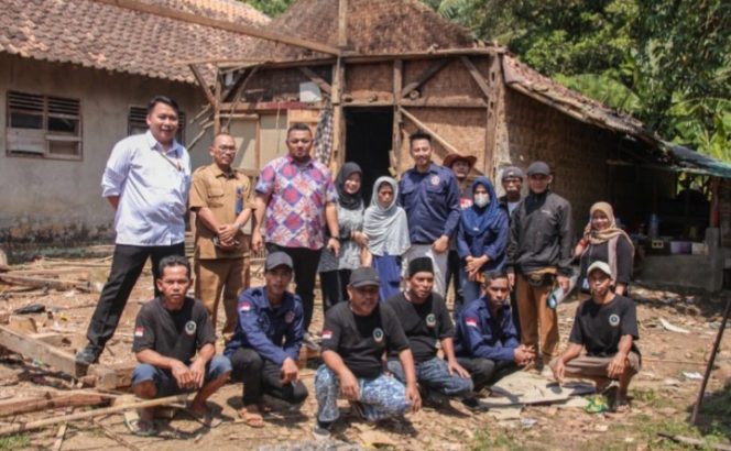 
					Foto bersama