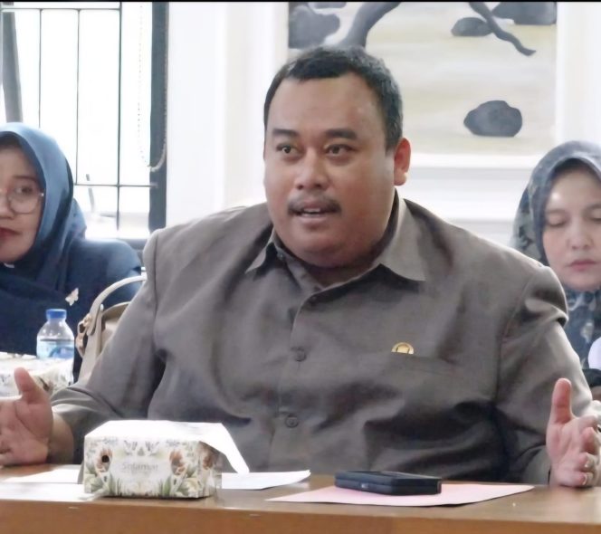 
					Anggota DPRD Pandeglang Dukung Sekolah Rakyat, Dede Sumantri: Lahirkan Generasi SDM Berkualitas