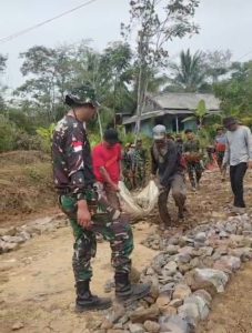 TNI Bersama Rakyat, TMMD ke-129 Kodim 0601/Pandeglang Bangun Infratsuktur di Pelosok Desa